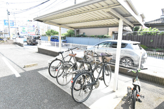 ��ʌ��������܎s�΋�厚�����̃A�p�[�g�̂��̑�