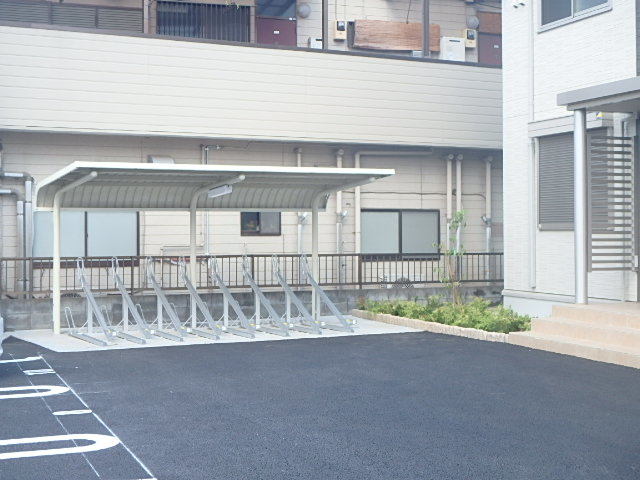 ��ʌ�����s�厚���s�̃A�p�[�g�̂��̑�