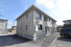 ��ʌ�����s�厚���s458-1�̃A�p�[�g�̌����O��