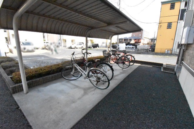 ��ʌ�����s�˒˂P���ڂ̃A�p�[�g�̂��̑�