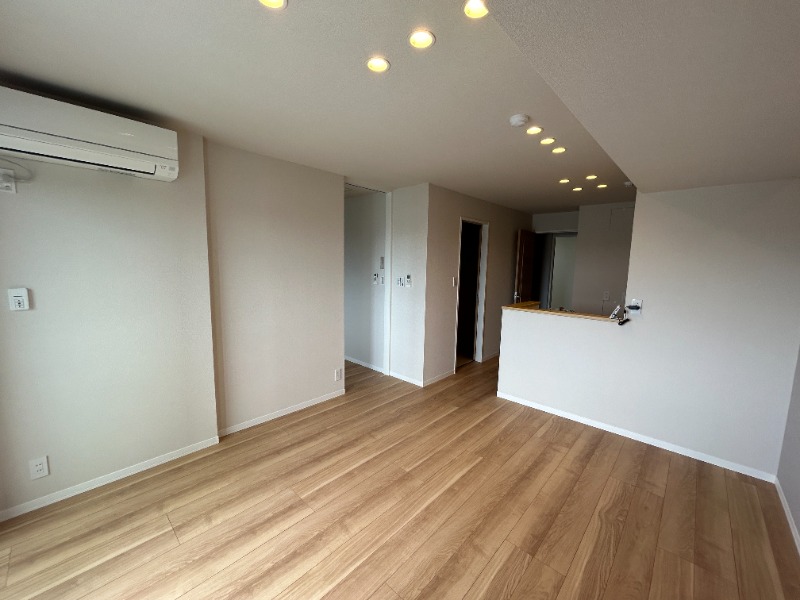 ��ʌ��������܎s��{��O���P���ڂ̃}���V�����̋����E���r���O