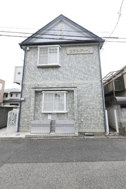 ��ʌ��������܎s������ۃ��蒬�̃A�p�[�g�̌����O��