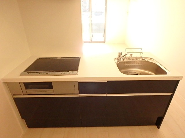 ��ʌ��������܎s�k��{�����Q���ڂ̃}���V�����̃L�b�`��