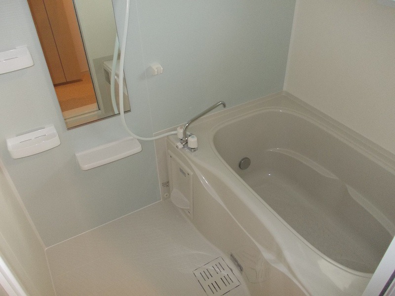 ��ʌ��z�J�s���C�N�^�E���Q���ڂ̃A�p�[�g�̃o�X