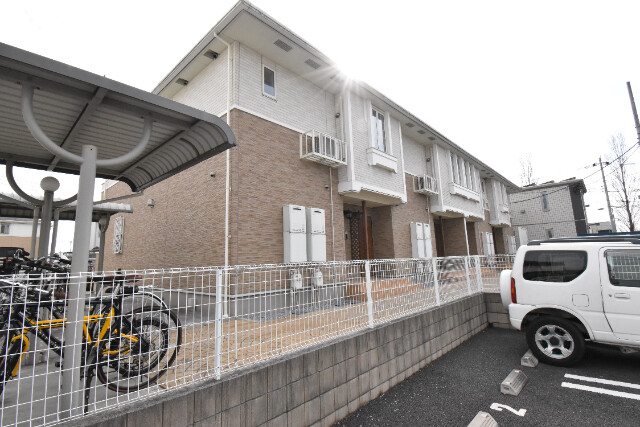 ��ʌ��z�J�s���C�N�^�E���Q����32-6�̃A�p�[�g�̌����O��