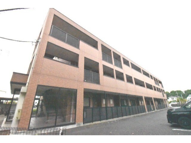 ��ʌ�����s�厚���s�̉Ƃ̃}���V�����̌����O��