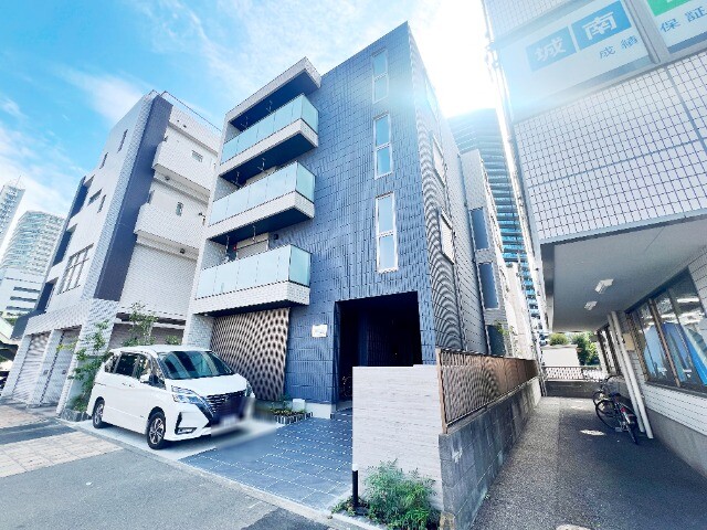 ��ʌ��������܎s������㗎���Q���ڂ̃}���V�����̌����O��