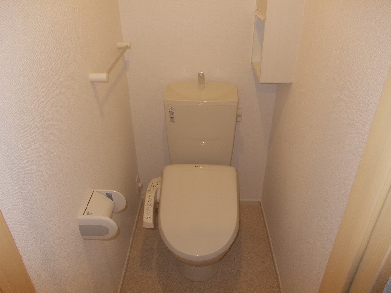 ��ʌ��z�J�s���C�N�^�E���Q���ڂ̃A�p�[�g�̃g�C��