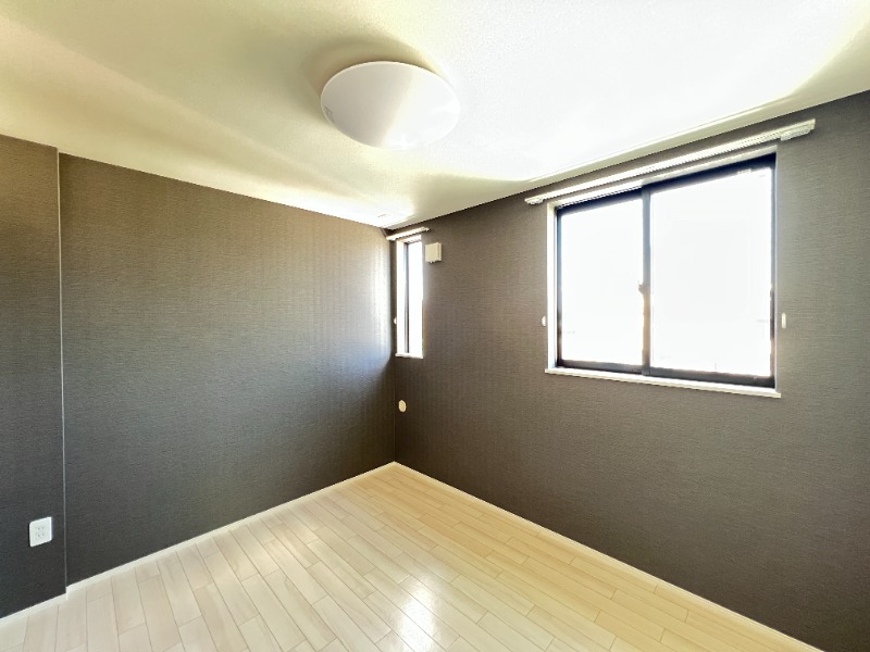 ��ʌ��������܎s�΋�厚����c�̃A�p�[�g�̂��̑������E�X�y�[�X