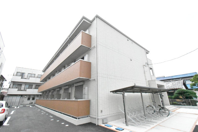 ��ʌ��z�J�s��z�J�P����5-15�̃A�p�[�g�̌����O��