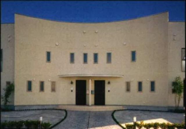 ��ʌ��z�J�s���C�N�^�E���Q����12-5�̃e���X�n�E�X�̌����O��