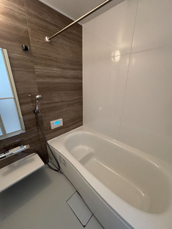 ��ʌ��������܎s��΋�钬�P���ڂ̃^�E���n�E�X�̃o�X