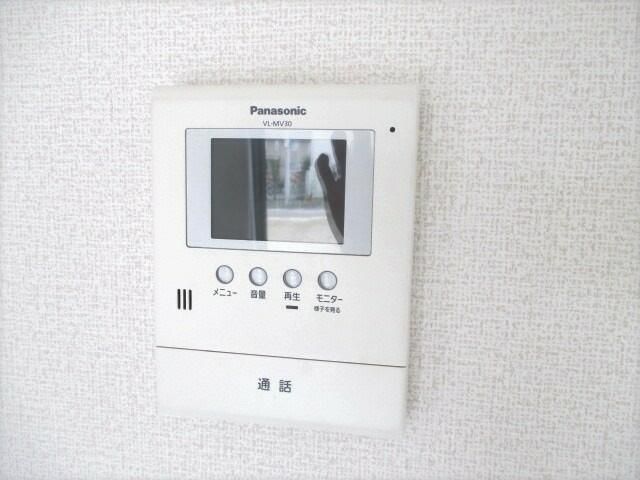 ��ʌ��z�J�s���C�N�^�E���Q���ڂ̃e���X�n�E�X�̂��̑�