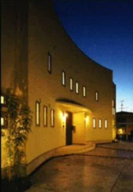 ��ʌ��z�J�s���C�N�^�E���Q���ڂ̃e���X�n�E�X�̂��̑�