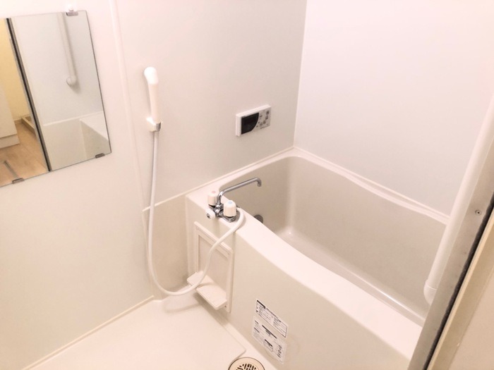 ��ʌ��z�J�s���C�N�^�E���Q���ڂ̃A�p�[�g�̃o�X