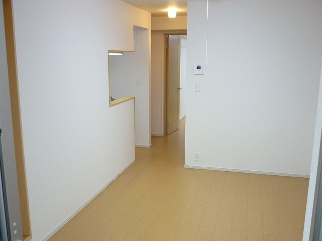 ��ʌ��z�J�s�_�����P���ڂ̃A�p�[�g�̋��ԁE���r���O