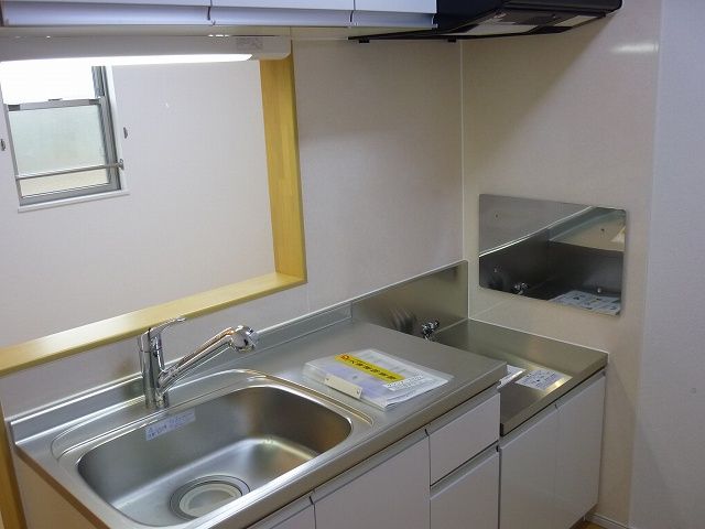 ��ʌ��z�J�s�_�����P���ڂ̃A�p�[�g�̃L�b�`��