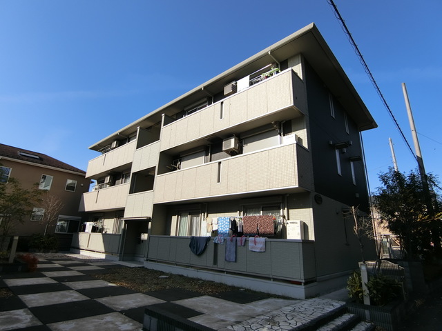 ��ʌ��������܎s��΋擌��΂Q���ڂ̃A�p�[�g�̌����O��