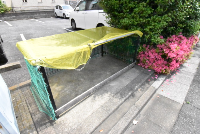 ��ʌ��������܎s�΋擌�Y�a�Q���ڂ̃}���V�����̂��̑�