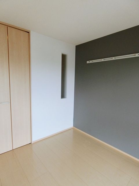 ��ʌ��������܎s��΋擌��΂Q���ڂ̃A�p�[�g�̂��̑������E�X�y�[�X