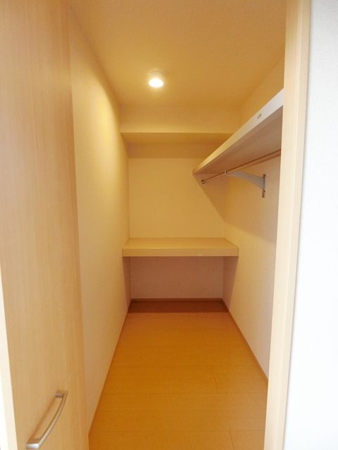 ��ʌ��������܎s��΋擌��΂Q���ڂ̃A�p�[�g�̎��[