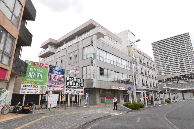 ��ʌ��z�J�s�ԎR�{���̃}���V�����̌����O��