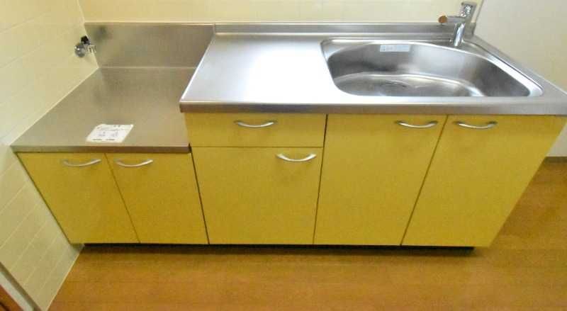 ��ʌ�����s�厚������̃}���V�����̃L�b�`��