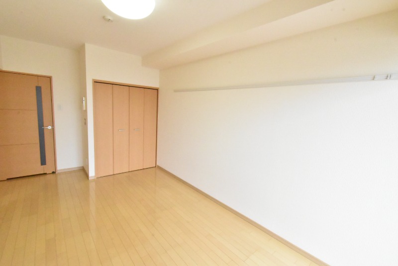 ��ʌ��z�J�s�ԎR�{���̃}���V�����̂��̑������E�X�y�[�X