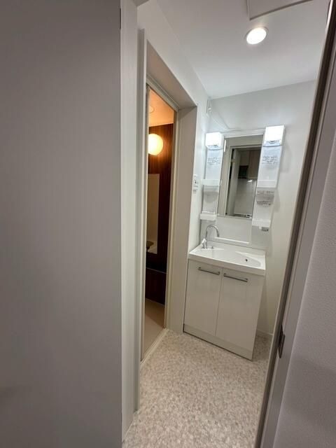 ��ʌ��z�J�s�����T���ڂ̃A�p�[�g�̐��ʏ�