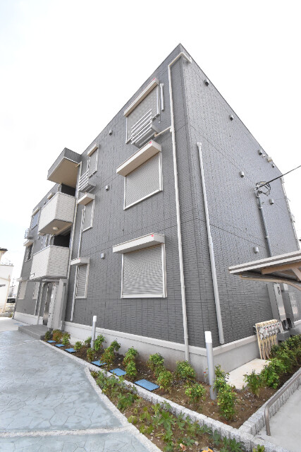 ��ʌ��z�J�s�����쒬�̃A�p�[�g�̌����O��