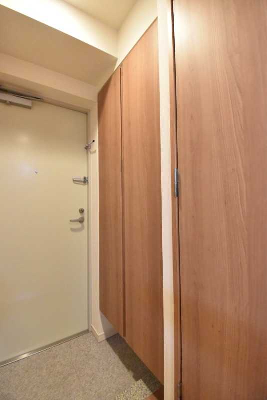 ��ʌ������s�h���Q���ڂ̃}���V�����̌���