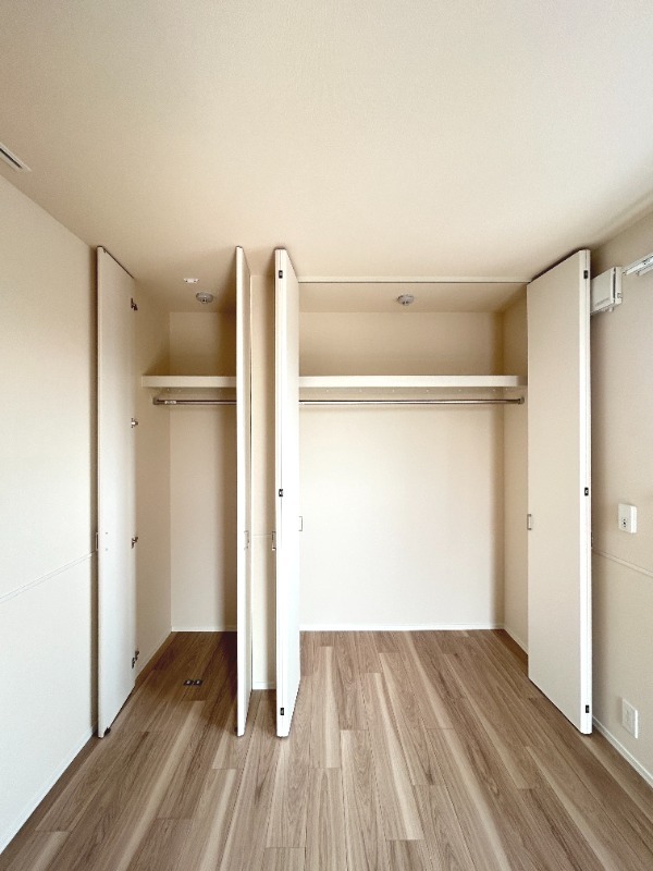 ��ʌ��������܎s�Y�a��j���J�R���ڂ̃}���V�����̎��[