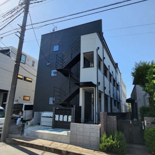 ��ʌ��������܎s��{��������P����58-8�̃A�p�[�g�̌����O��