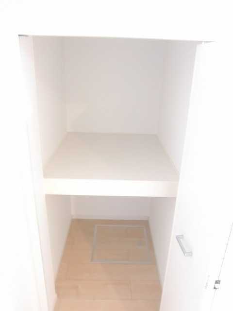 ��ʌ������s��ʖ�̃A�p�[�g�̎��[