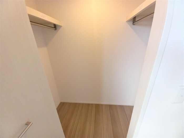 ��ʌ��z�J�s�����쒬�̃A�p�[�g�̎��[