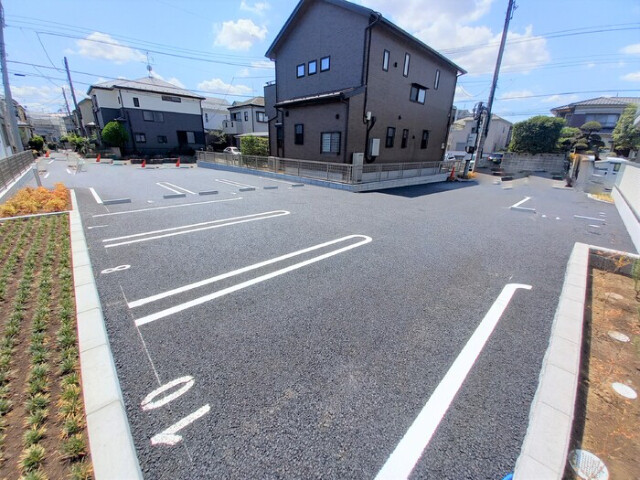 ��ʌ��z�J�s�����쒬�̃A�p�[�g�̒��ԏ�