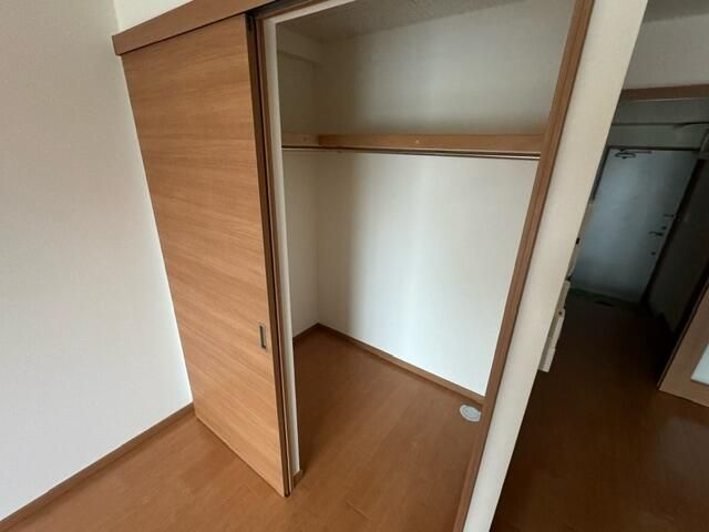 ��ʌ��z�J�s���C�N�^�E���U���ڂ̃}���V�����̎��[