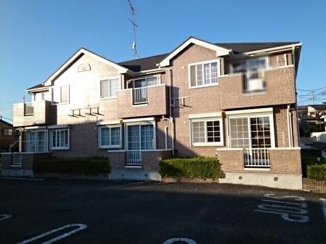 ��ʌ��������܎s����厚���L811-2�̃A�p�[�g�̌����O��