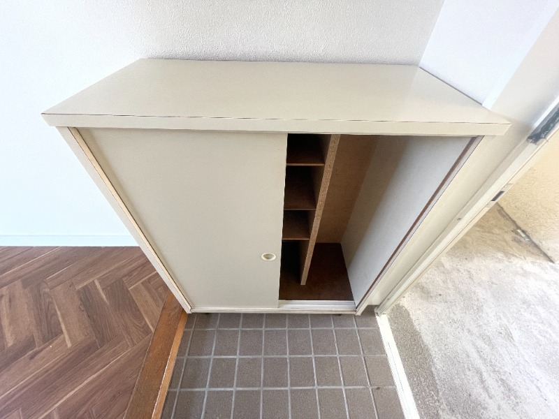 ��ʌ��������܎s��{��O���R���ڂ̃A�p�[�g�̌���