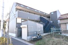 ��ʌ�����s�厚���s����302-1�̃A�p�[�g�̌����O��