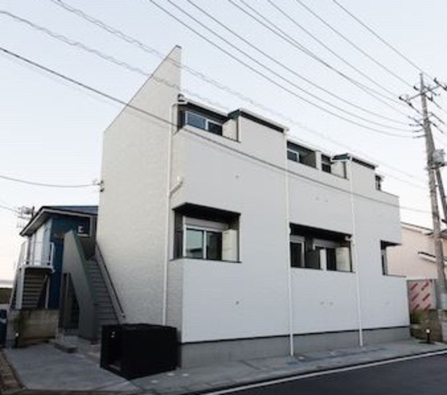 ��ʌ��������܎s��΋擌��΂R���ڂ̃A�p�[�g�̃G���g�����X