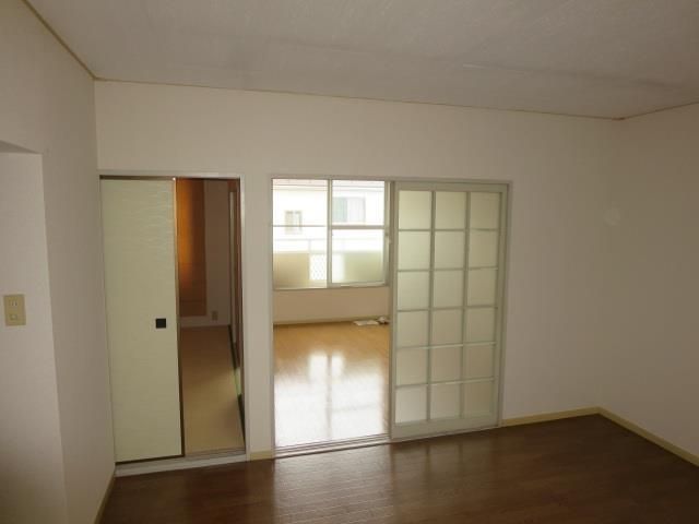 ��ʌ��������܎s��{��㏬���̃A�p�[�g�̂��̑�