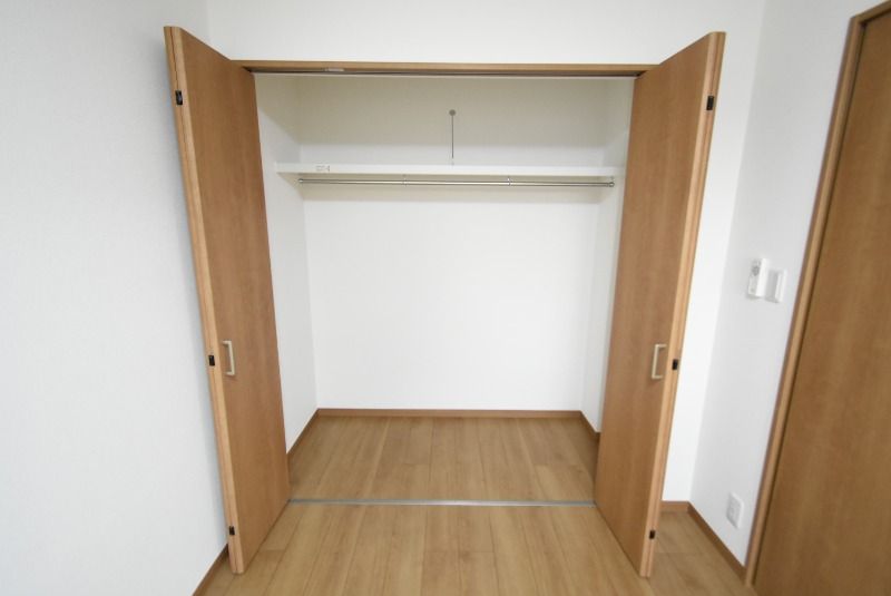 ��ʌ��������܎s������厚���n��̃A�p�[�g�̎��[