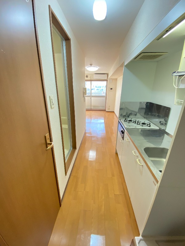 ��ʌ�����s������P���ڂ̃}���V�����̌���