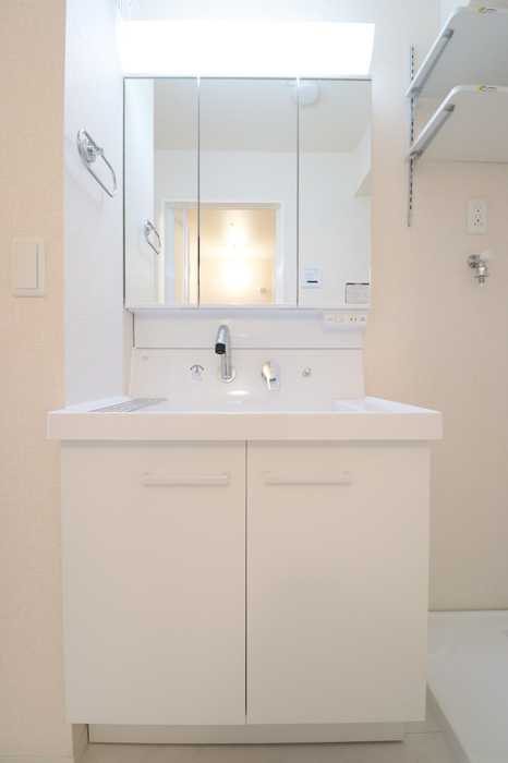 ��ʌ��������܎s��{��x�̓����P���ڂ̃A�p�[�g�̐��ʏ�