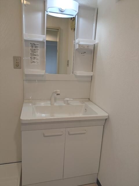 ��ʌ������s�������̃}���V�����̐��ʏ�