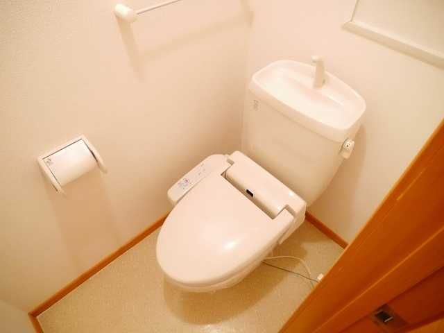 ��ʌ��k�����S�ɓޒ����P���ڂ̃A�p�[�g�̃g�C��