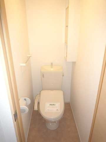 ��ʌ�����s�˒������̃A�p�[�g�̃g�C��