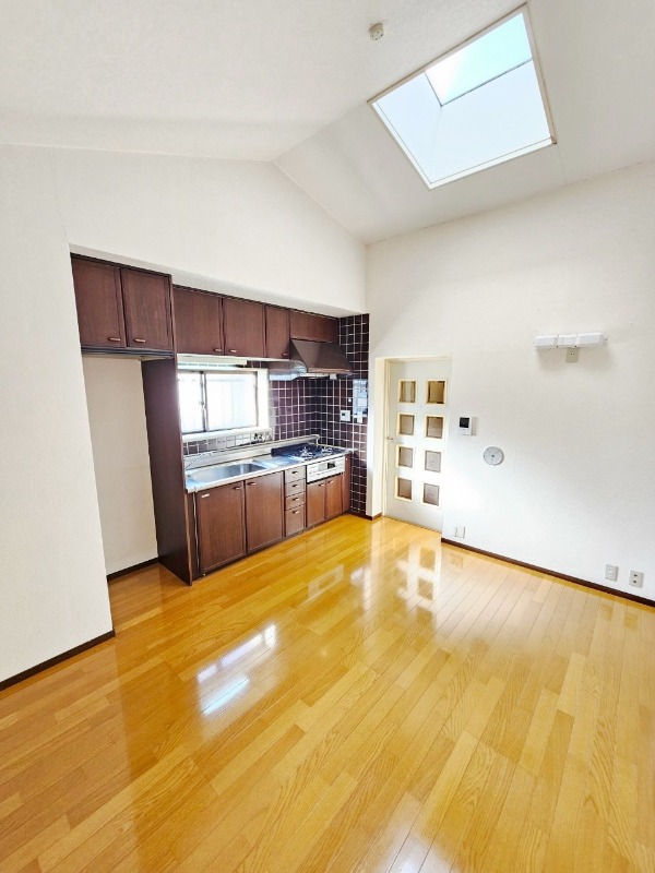 ��ʌ��������܎s������厚�쒆�ۂ̃}���V�����̋��ԁE���r���O