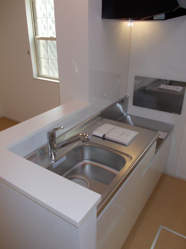 ��ʌ������s�V�P���̃A�p�[�g�̃L�b�`��